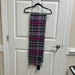 Kiltand of Scotland women’s Plaid Pink Gray Scarf lambswool new 10x65